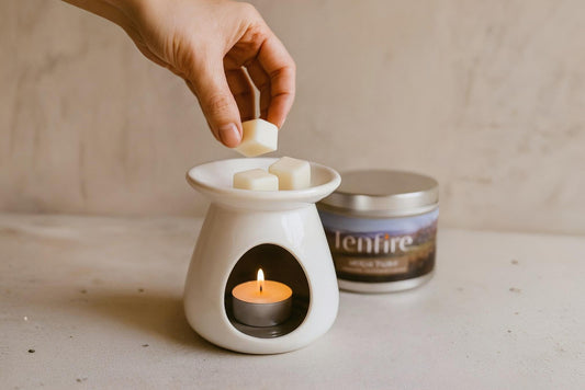 Wax Melts vs Candles: Which One Is Right for You?
